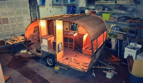 Traveleez By Camper Reparadise Vintage Trailer Restoration Including Airstream And Canned Ham