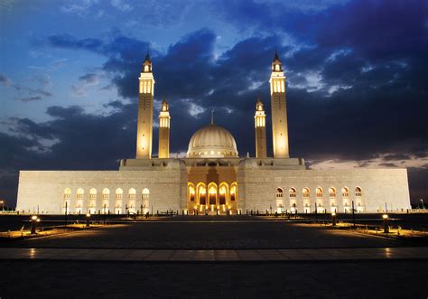 Sultan Qaboos Mosque Nizwa Bahwan Metal And Glass Engineering