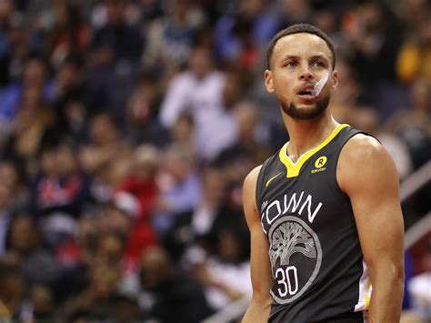 Curry's point total was his third lowest of the campaign, though he looked to be on his way to a far worse. How The Warriors Should Adjust Their Offense Without Steph Curry | FiveThirtyEight