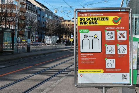 Massnahmen, lockerungen, voraussetzung für öffnungen, erlaubte veranstaltungen oder zukünftige massnahmen leiten sich von der epidemiologischen lage und der gesamtstrategie der. Basel: Schweiz lockert Corona-Maßnahmen - Basel ...