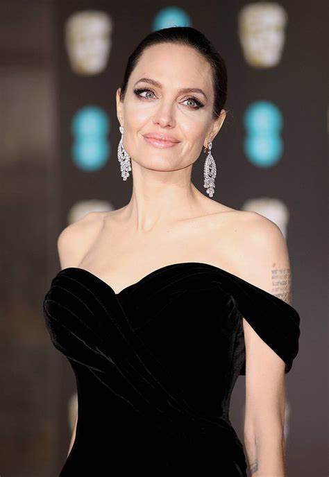 Bafta 2018 Sees Angelina Jolie Drop Jaws In Tight Black Dress Daily Star