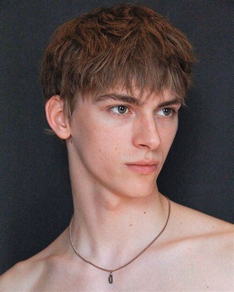 View a custom newsfeed of your favorite artists and models. Dominik Sadoch