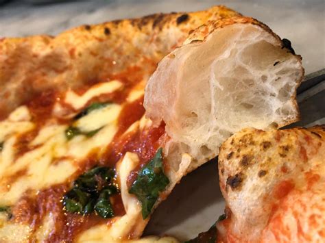Lopás Ital Értelmez Pizza A Canotto Napoli Továbblép Biztosítson Hangerő
