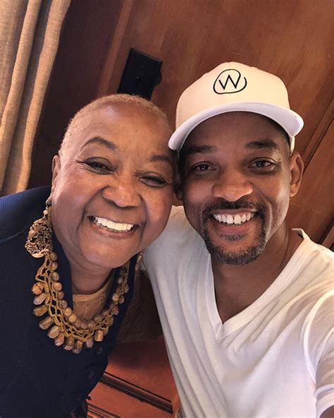 Will Smith And Mom Caroline From Stars Celebrate Easter 2018 E News