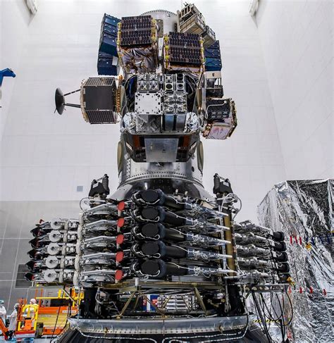 Spacex Starts General Rollout Of Starlinks Inter Satellite Lasers