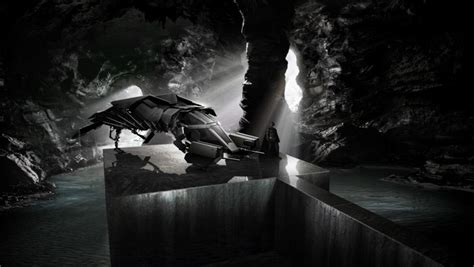 The Dark Knight Rises Galerie Batcave