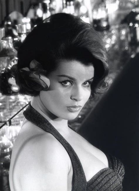 Senta berger erhält einen vertrag beim berliner produzenten artur brauner. 224 best images about Senta Berger on Pinterest | Posts ...