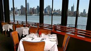 Chart House A Restaurant In New Jersey With A Nice View Over Manhattan