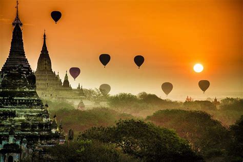 Following an informative safety briefing, it was time to inflate the balloons which were sprawled lifeless on the hot air balloon over bagan. Photo Tour Workshops - Key Insights to Choosing the Best ...