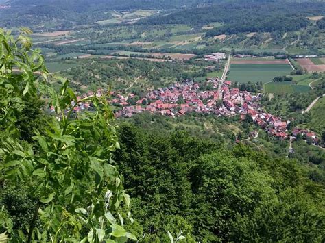 Recommended by 418 other hikers, view 508 photos and 48 tips—and get there with komoot! Zipfelbachtal - Mörikefels Runde von Weilheim an der Teck ...