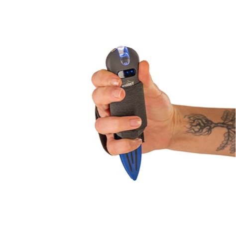 Best Self Defense Ring Knife For Women And Runners Go Guarded