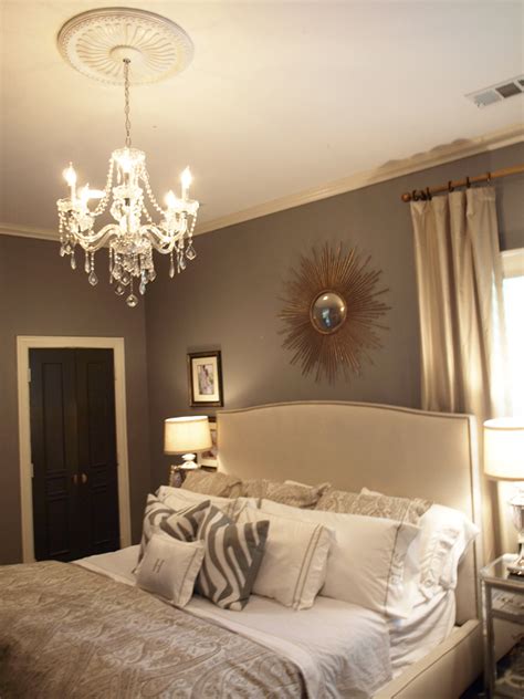 Color blocking in bedrooms can be done in various ways: Fresh and Fancy: Pick Our Paint Colors ~ Master Bedroom ...