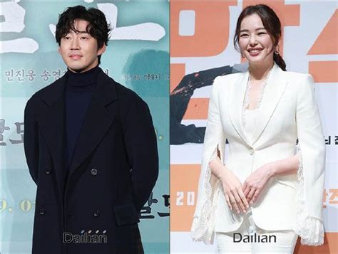 연예, 윤계상, yoonkyesang community portal dcinside. 윤계상-이하늬, 공개 열애 7년 만에 결별…"최근 헤어져"