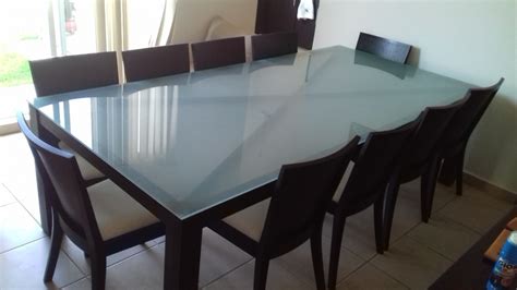 Comedor 10 Sillas Moda In Casa Mesa Madera Vidrio Templado - $ 22,900.