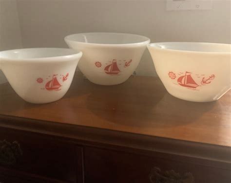 3 Vintage Mckee Red Ships Mixing Bowls Etsy