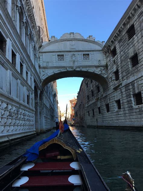 Gondola Ride Under The Bridge Of Sighs Groupon Tour Of Italy Trip