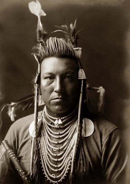 Stunning Portraits Of Chiefs And Members Of The Crow Tribe Native