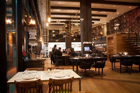 10 Restaurants With Stunning Interior Design In Toronto