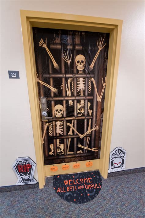 Pin By Ucf Housing On Fall Season Ideas Room Doors Seasonal Treats