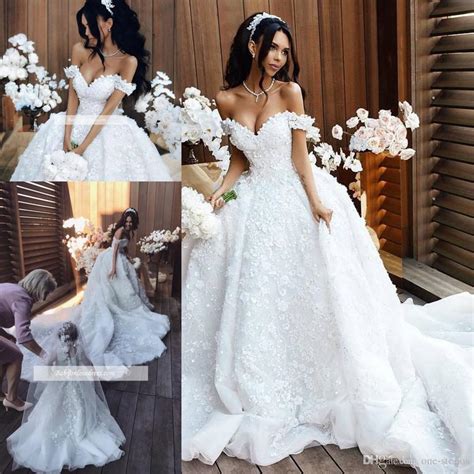 Check spelling or type a new query. Großhandel Neue Hand Made Blume Hochzeitskleid 2019 Luxus ...