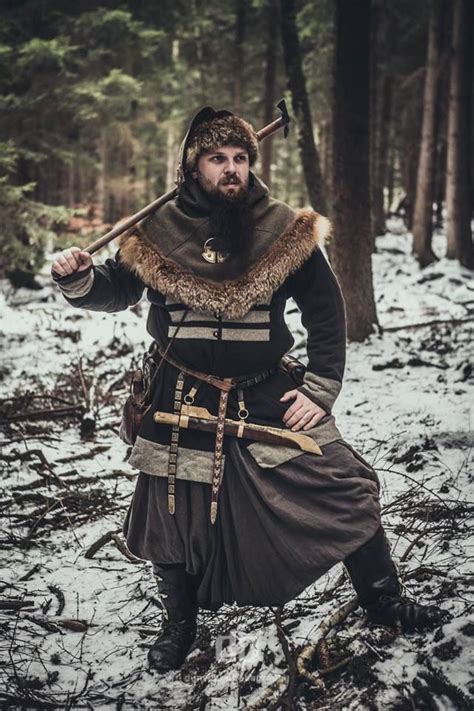 Épinglé sur viking clothing ideas