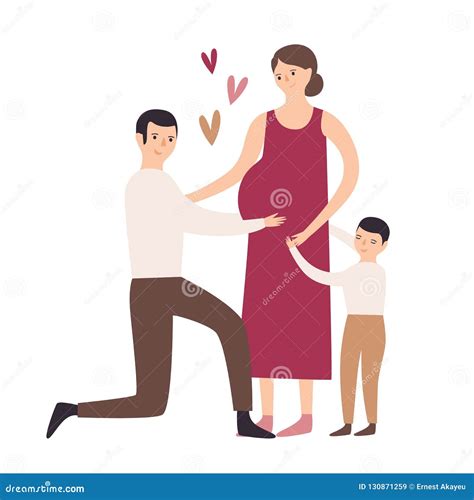 Familia Feliz Hijo Que Abraza A La Madre Embarazada Situación Del