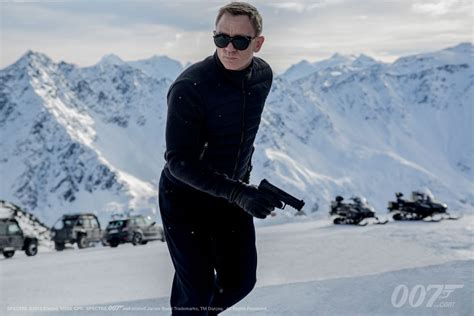 Daniel Craig Is Reportedly Getting Paid 135 Million To Play James Bond