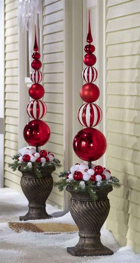 60 Elegant Christmas Decorations Ideas 17 White Christmas Ornaments