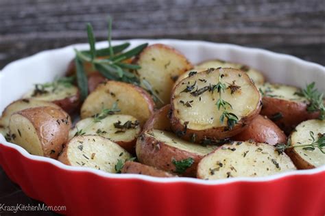 Rosemary And Thyme Roasted Potatoes Krazy Kitchen Mom
