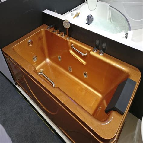 China New Rectangular Luxury Golden Whirlpool Hydro Massage Acrylic Bathtub With Size