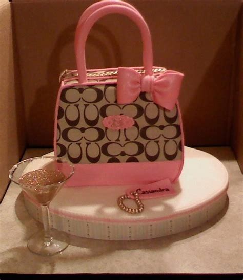 Learn How To Make Purse Cake In Designer Handbag Cakes On Craftsy
