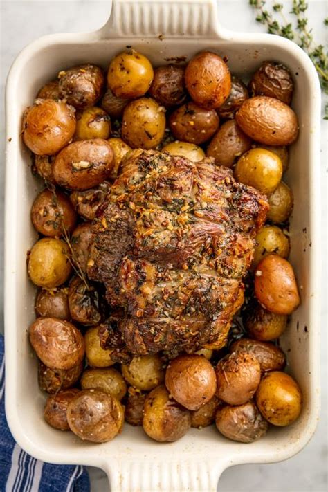 We have just the thing. 60+ Easter Dinner Menu Ideas - Easy Traditional Recipes ...