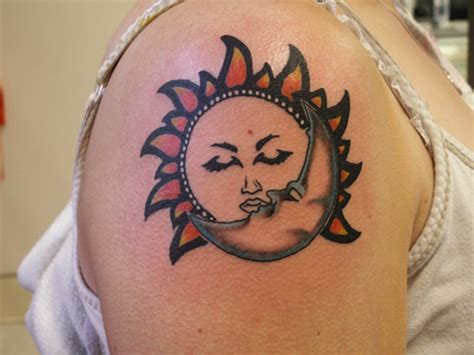 Before looking into these designs let's learn what does a sun and moon tattoo mean and know a little more about the importance of sun and moon in the artistic culture. Tattoo art: Sun and Moon Tattoos