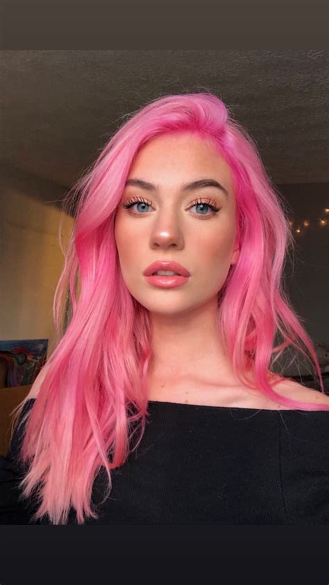 Such A Pretty Shade Hair Color Pink Hair Styles Hair Inspo Color