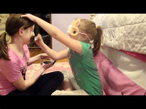 Me Doing Makeup Blindfolded On My Sister Youtube