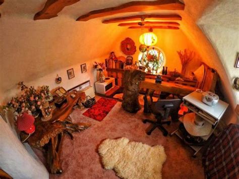 ‘lord Of The Rings Fan Builds His Own Hobbit House And You Really