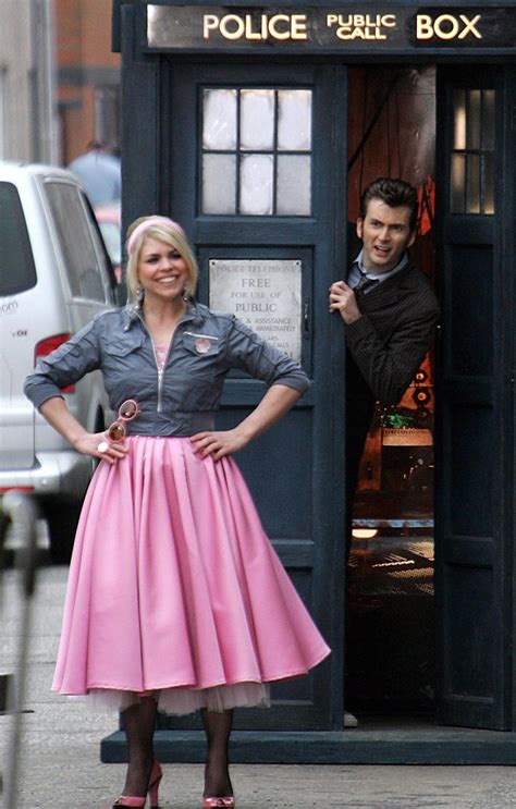 Photos David Tennant Billie Piper Filming Doctor Who The Idiot S
