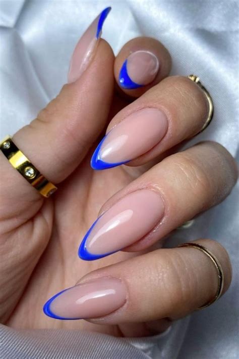 38 Trendy Almond Shaped Nail Art For Summer Nails 2021