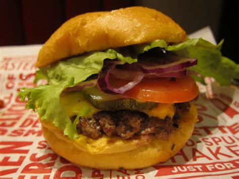 Review Smashburger Classic Smash Burger Brand Eating