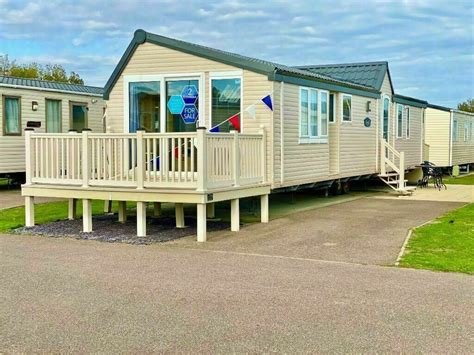 Cheap Static Caravan For Sale Sited In Essex Eye Catching Model In