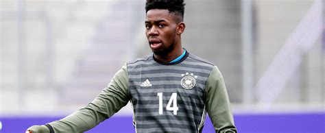 Who is the father of jordan torunarigha? Preetz: Torunarigha steht bereit