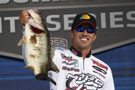 Evers Takes Bassmaster Elite Series Win On St Johns River Clinches