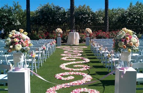 Rose Petal Aisle Runner For Outdoor Wedding Ceremonies Romantic