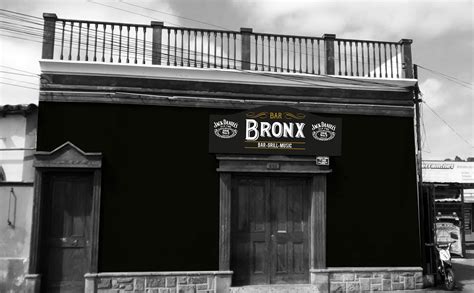 Bronx Bar Symmetric View