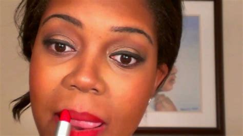 Red Lips For The Holidays Using Ruby Woo Youtube