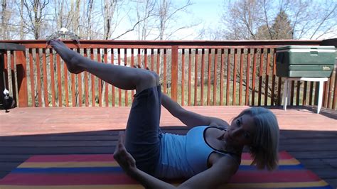 Just like the title says, the workout routine i'm going to show you here doesn't require any gym. No Gym Required/Ab Workout: Scoops