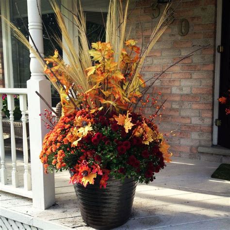 Planter Ideas For Fall Wow Em In 3 Easy Steps Fall