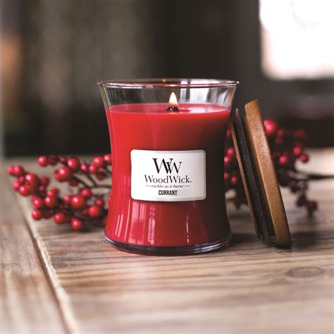 Here's how to properly burn your wooden wicked candle! These beautiful candles feature a natural wooden wick that ...
