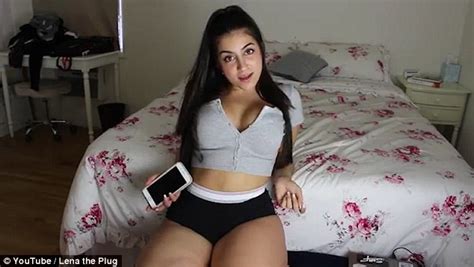 Youtuber Lena Nersesian Promises To Release A Sex Tape Daily Mail Online