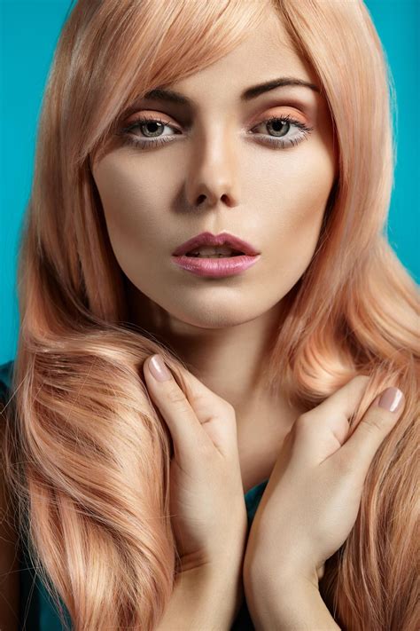 Peach hair is one of the hottest beauty trends! One of the nicest peach hairs I've seen! | Pfirsich ...
